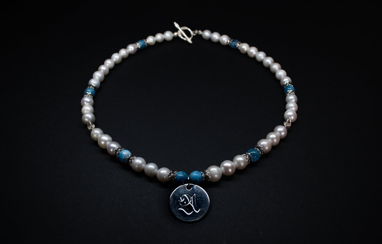 Collier en perles d'eau douce, apatite et argent 925